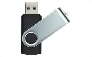 Pendrive z metalu i plastiku 8GB, kolor czarny